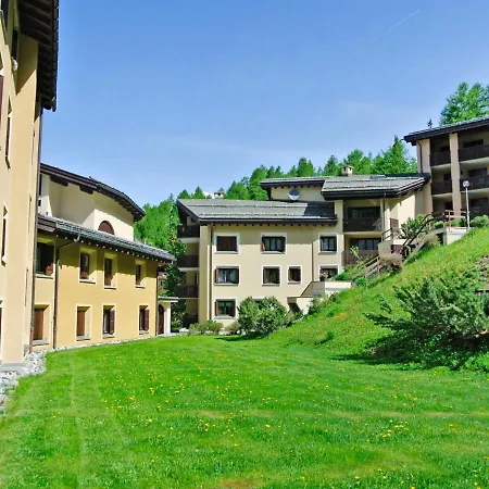 Apartment Residenza Chesa Margun 67-1 By Interhome * Surlej